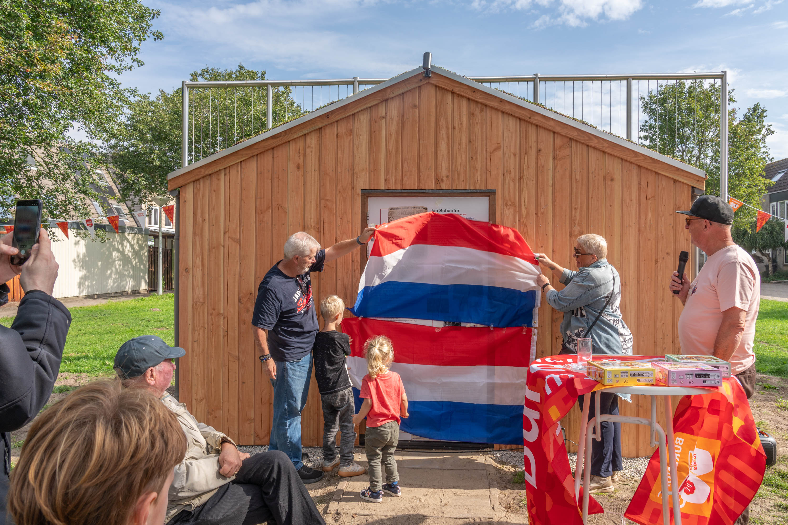 Jan Schaefermonument 2026 